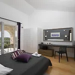 Vikendica Mason Mit Beheiztem Pool Und Mini-wellness By Interhome